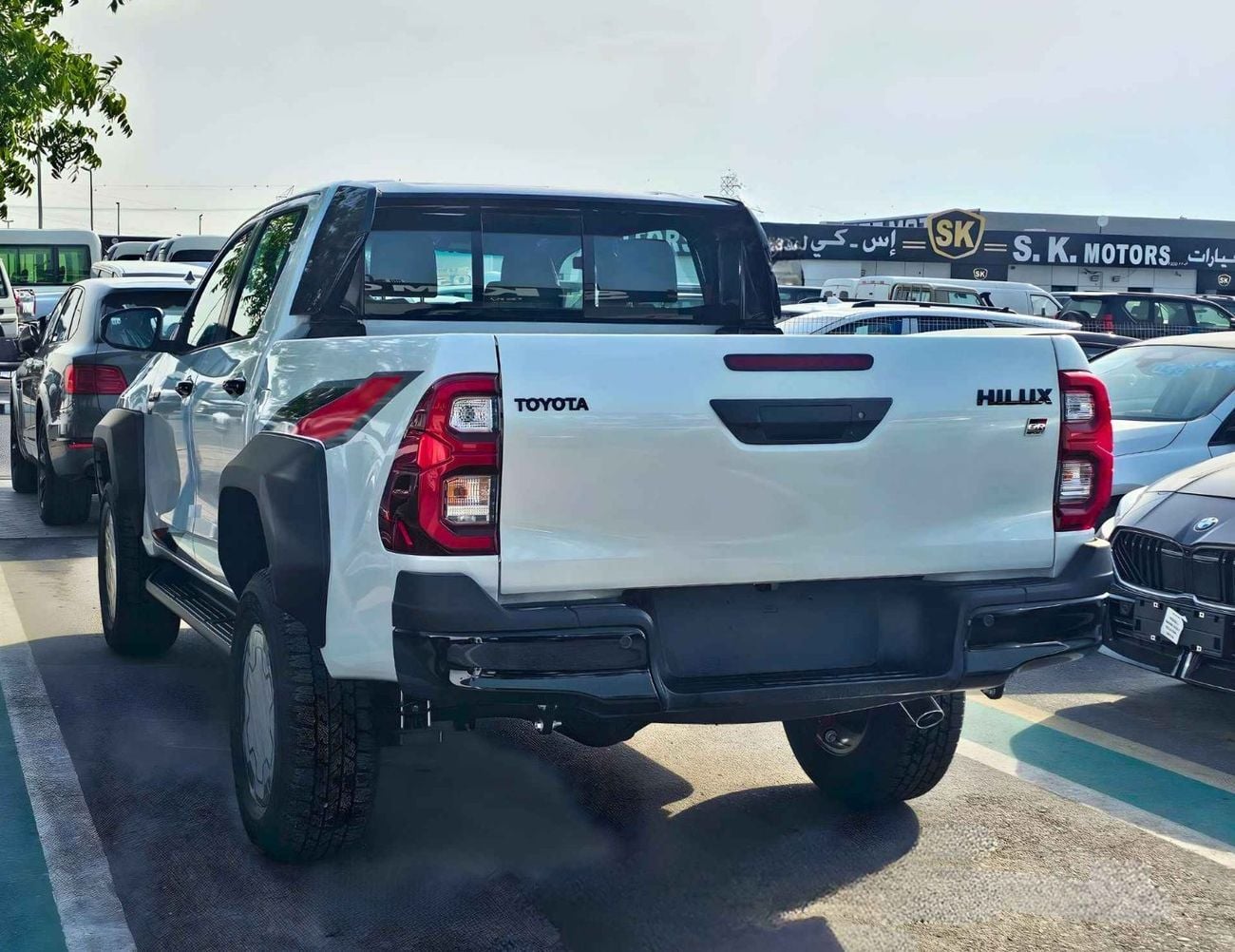 Toyota Hilux GR SPORT WIDE BODY / 4.0L PETROL V6 / OVER FENDER / TRIP TRONIC / 360*CAMERA / DRIVER PWR SEATS WITH