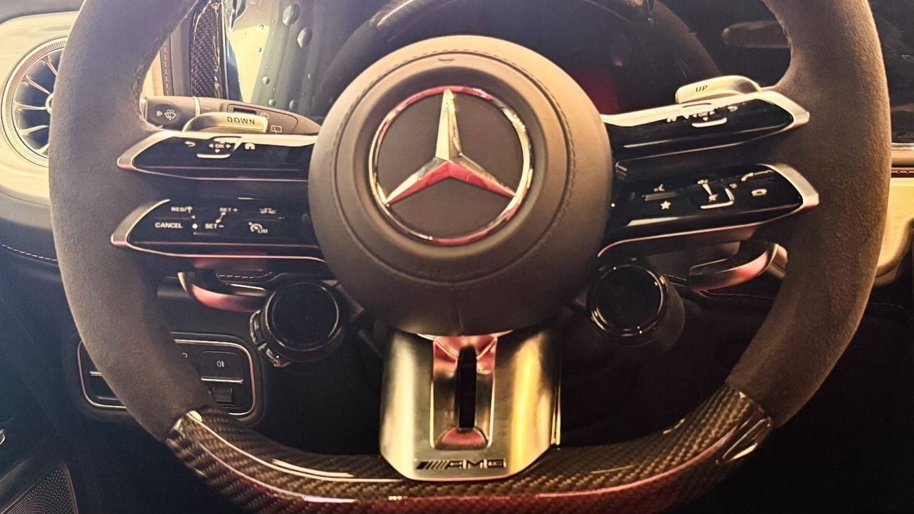 Mercedes-Benz G 63 AMG MERCEDES BENZ G63 AMG 2025 - DOUBLE NIGHT PACKAGE