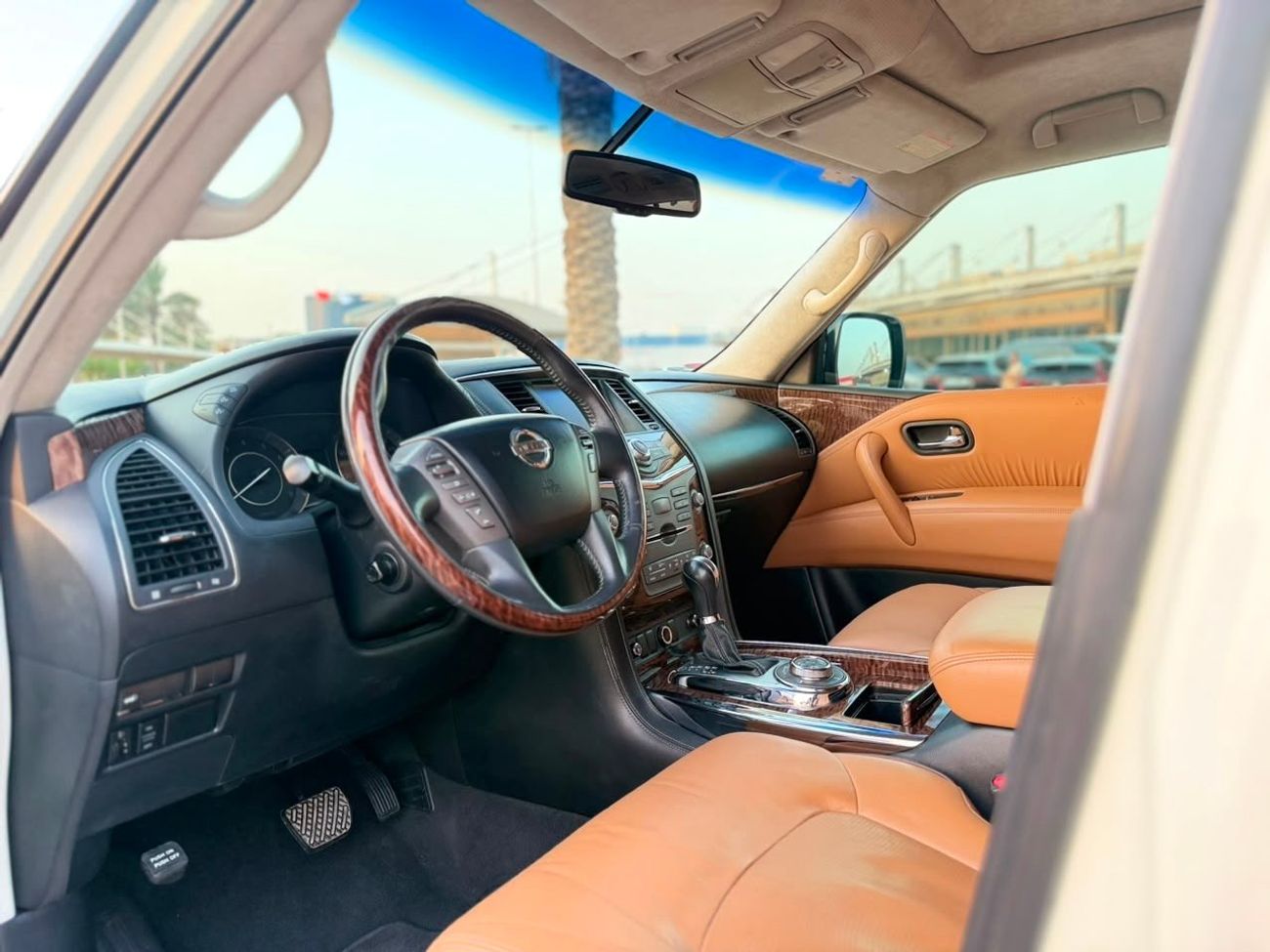 Nissan Patrol SE PLATINUM CITY