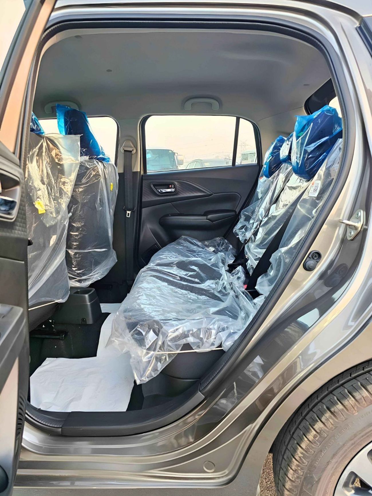 Suzuki Swift GLX | GCC WITH RADAR | BLINDSPOTS | HIGH OPTION | CODE # GLXHR