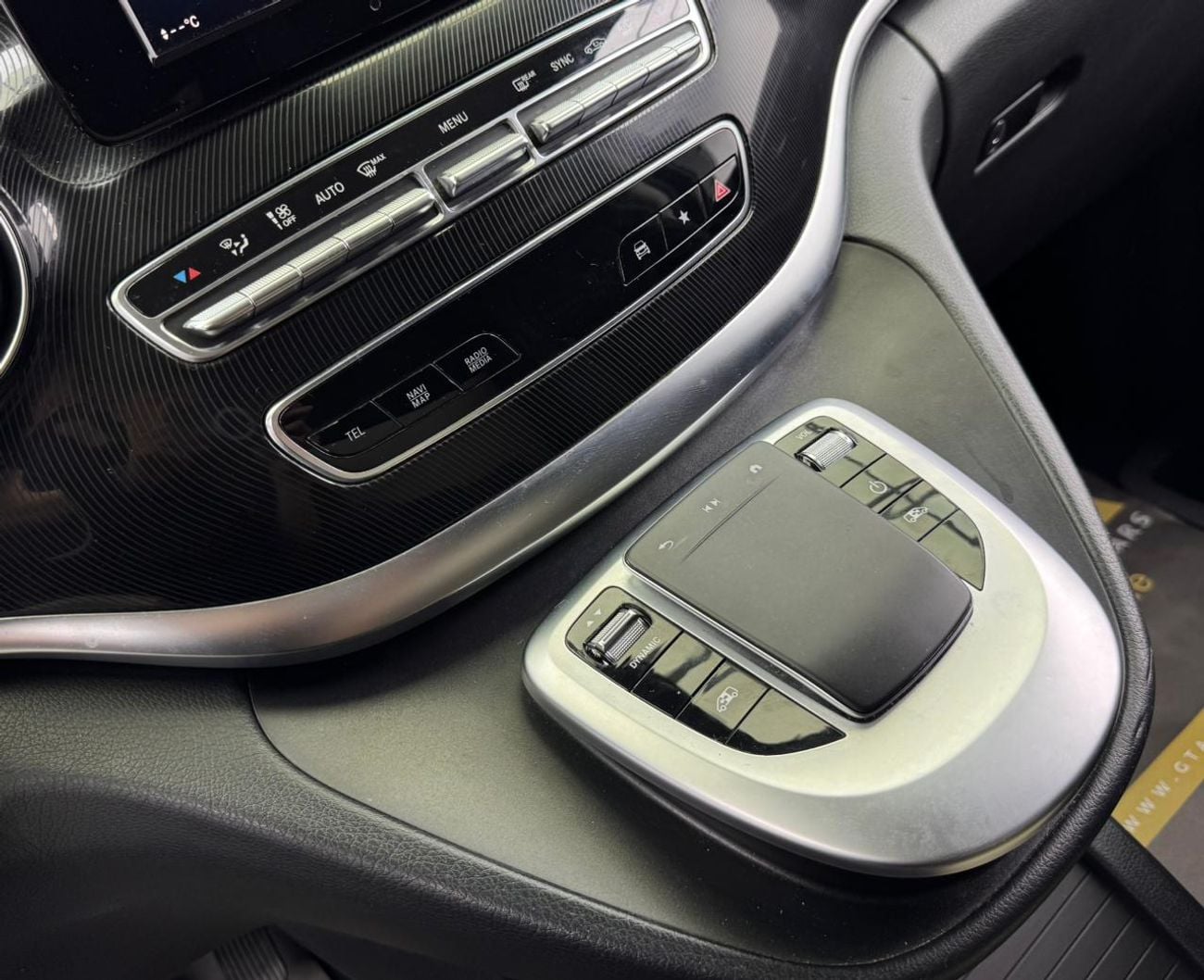 Mercedes-Benz V 250 Std 2.1L 2022 Mercedes-Benz V250, 1 Year Warranty Unlimited KM, Full Service History, GCC