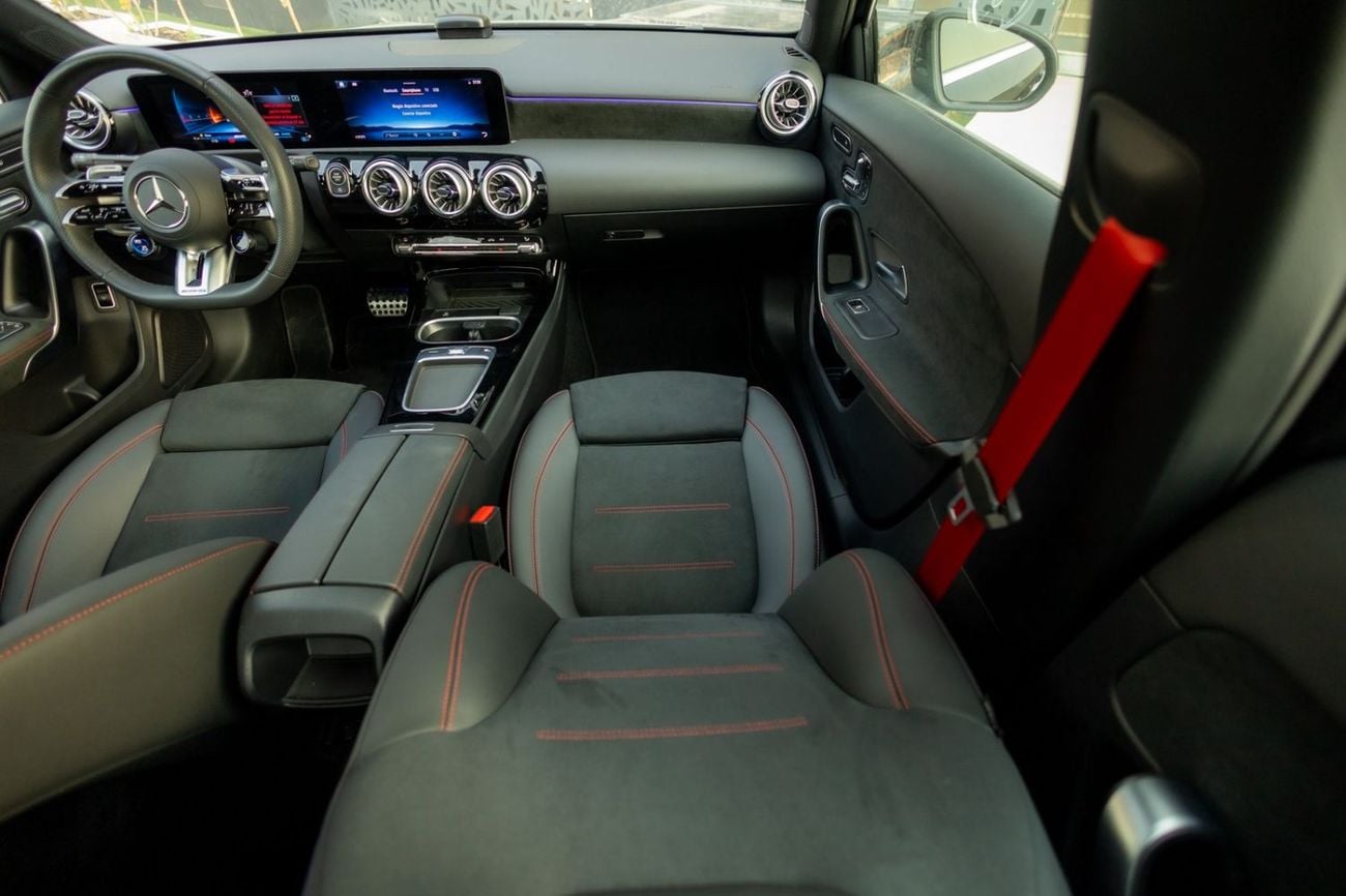 مرسيدس بنز A 35 AMG 4MATIC