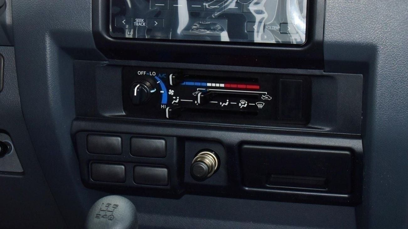 Toyota Land Cruiser Pick Up PICKUP , LC79 D/C 4.2L Diesel V6 , M/T , Diff-Lock 2022 Model