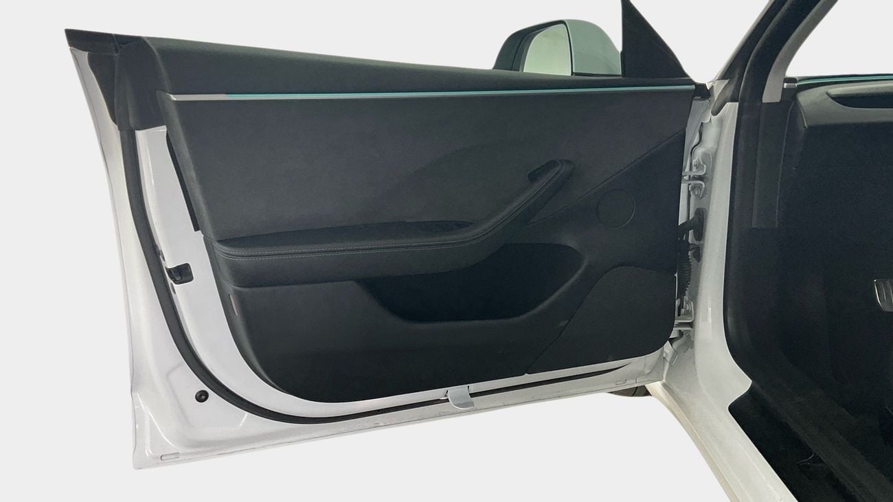 Tesla Model 3 Performance (Dual Motor) | upto AED 20,000 Ramadan Discount | Guaranteed Warranty | 0 Down Payment