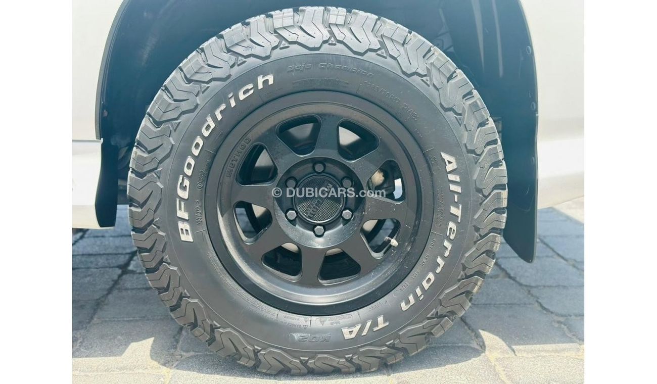 Lexus GX460 Prestige GCC || GX 460 4.6 V8 || 2390 PM || PRISTINE CONDITION || 0 % DP || WELL MAINTAINED