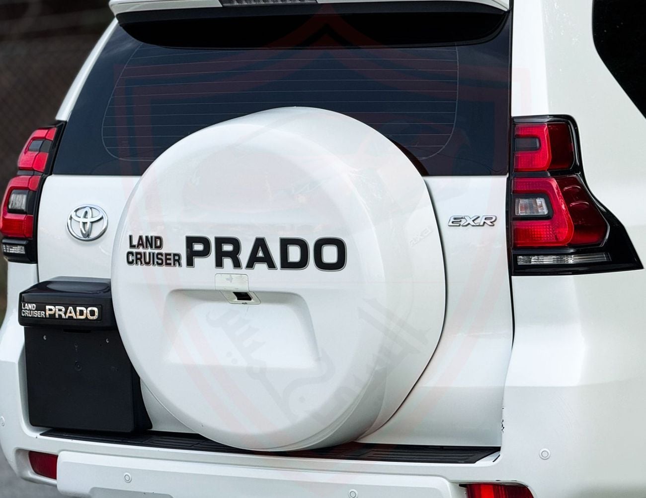 Toyota Prado EXR 4.0L 4WD Toyota Prado | 4.0 L | 2019 | GCC | Accident-Free | In Excellent Condition | 2030 P.M