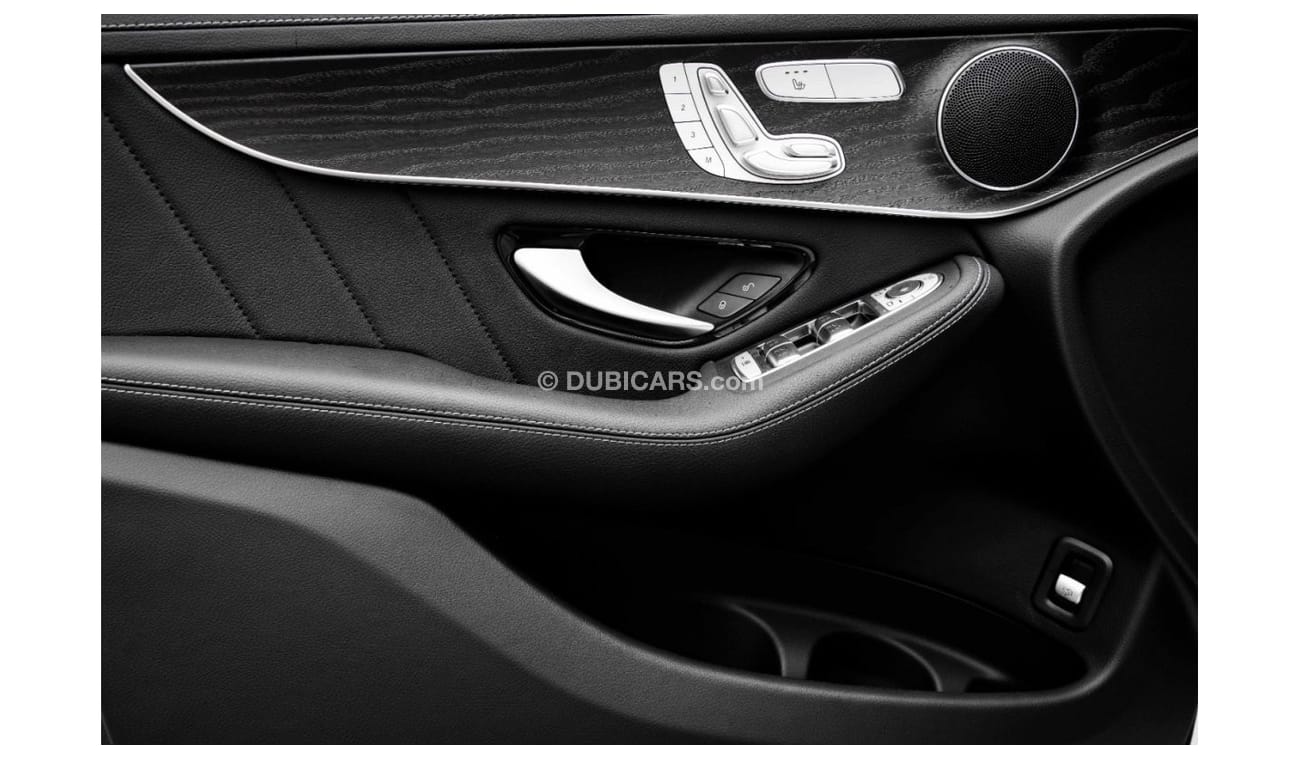 Mercedes-Benz GLC 300 300 | 4,896 P.M  | 0% Downpayment | Perfect Condition!