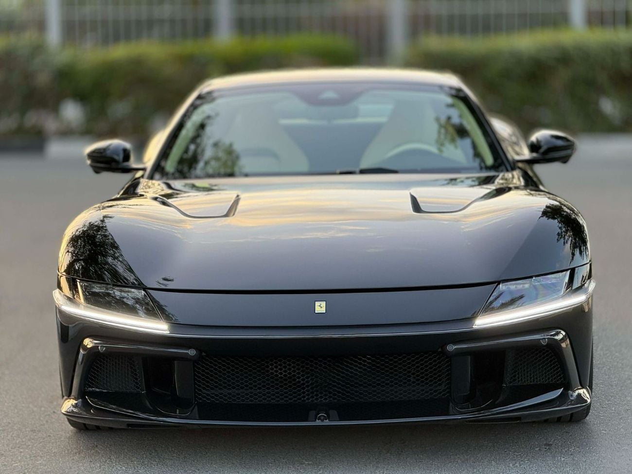 فيراري 12سيلندري GCC SPEC UNDER WARRANTY