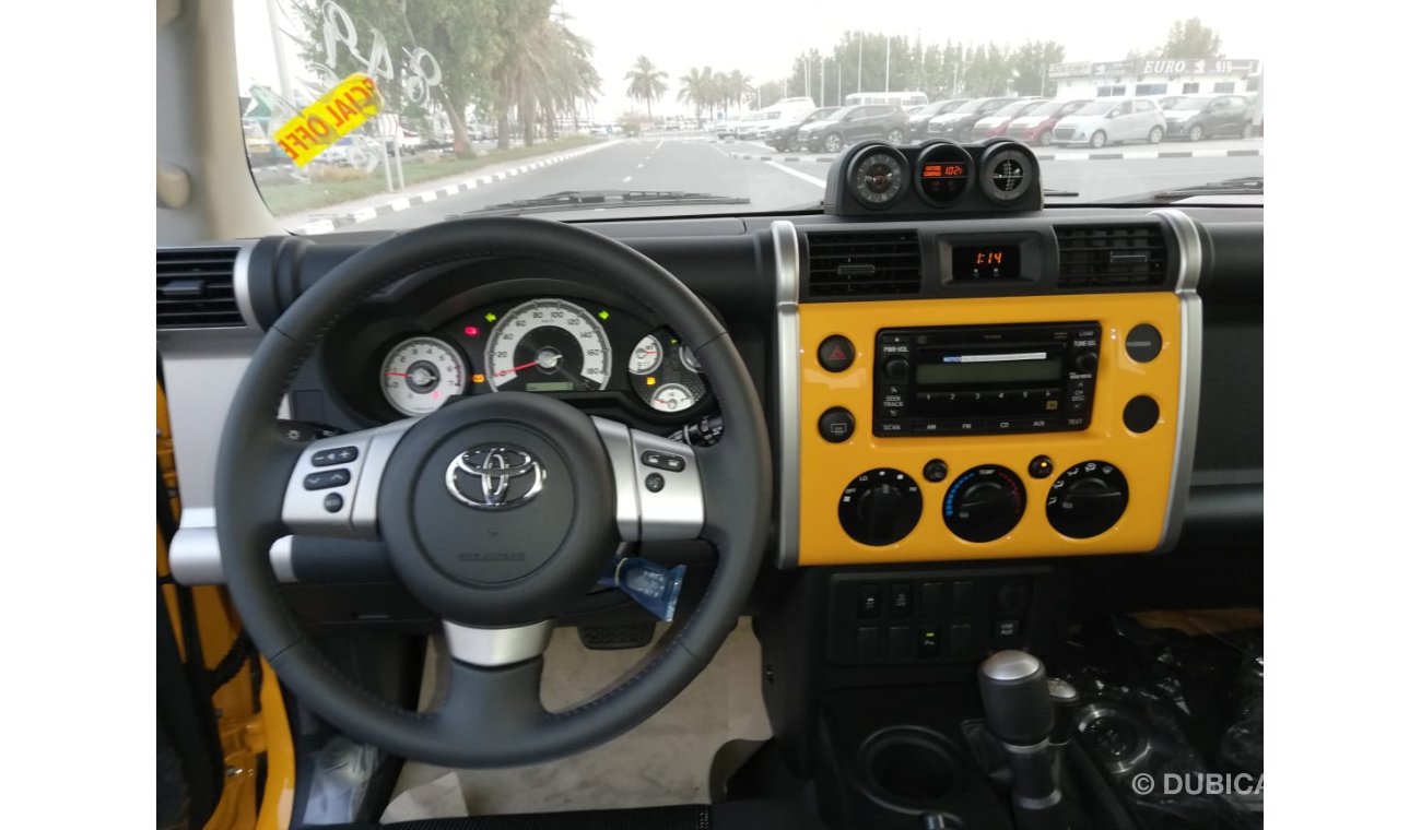 Toyota FJ Cruiser V6 full option