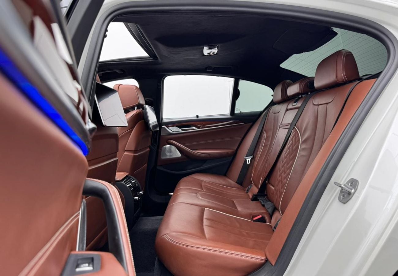 بي أم دبليو M550i 2018 BMW M550i xDrive Masterclass , BMW Service History, GCC