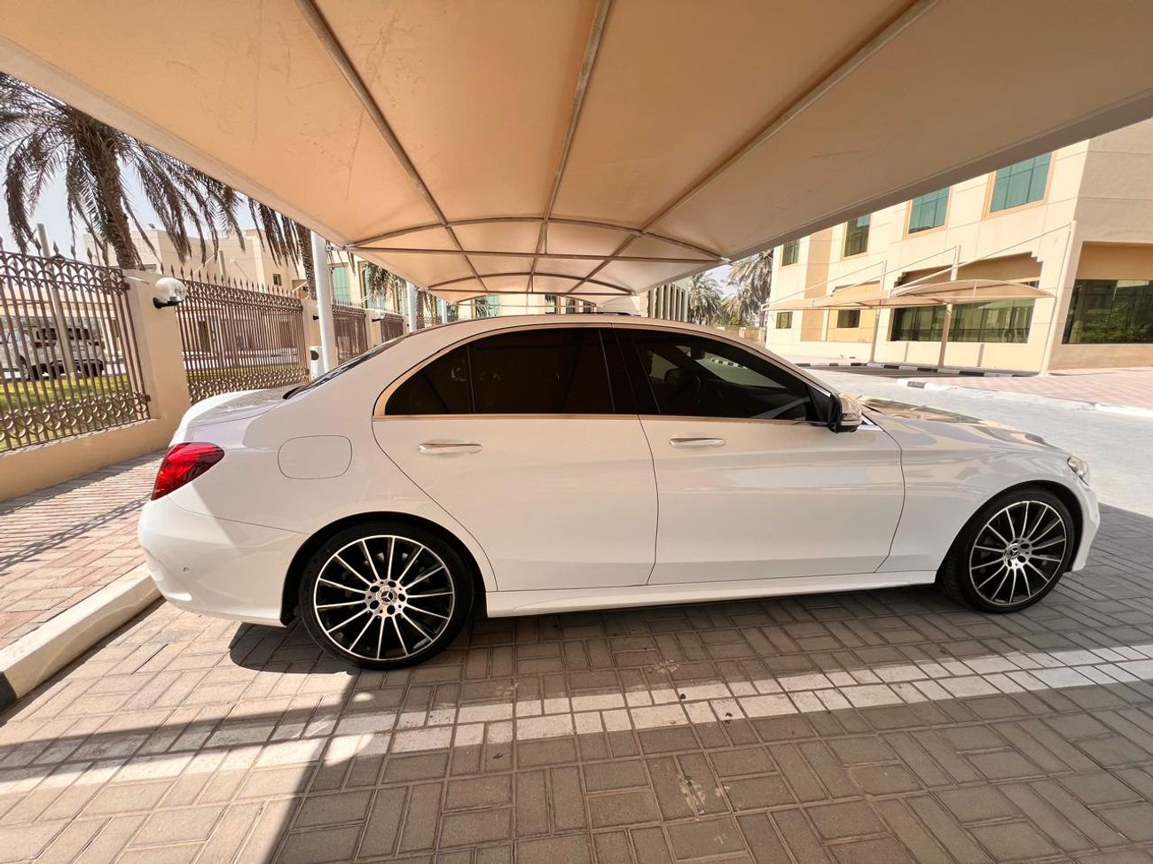 Mercedes-Benz C 200 C200