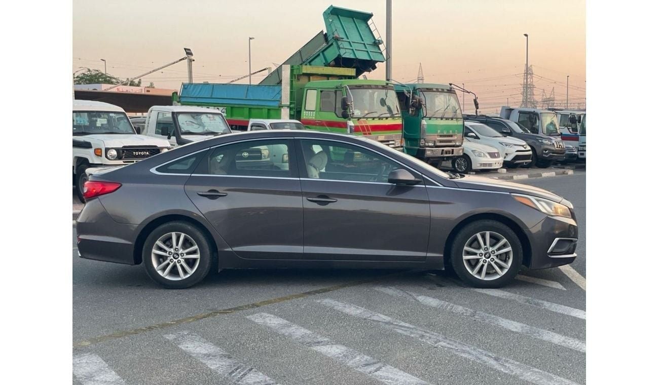 هيونداي سوناتا 2017 Hyundai Sonata 2.4L V4 GDi MidOption - Rear CAM - Multi Drive Mode - 144,000 Mileage