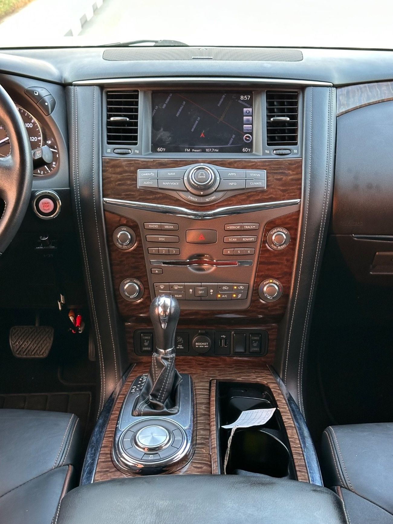 نيسان أرمادا SL Sunroof full Option