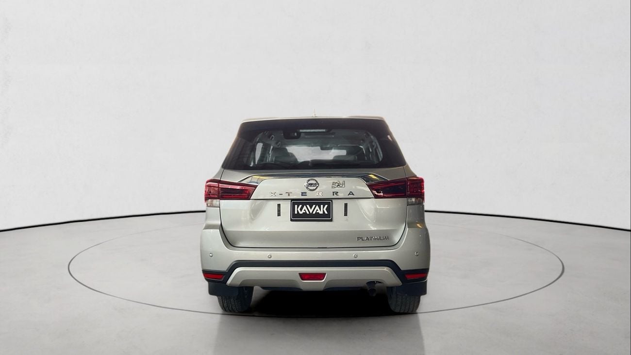 نيسان إكستيرا 2.5 4WD PLATINUM AUTO | شامل الضمان | 0 ﺪﻔﻋﺓ ﺃﻮﻟﻯ