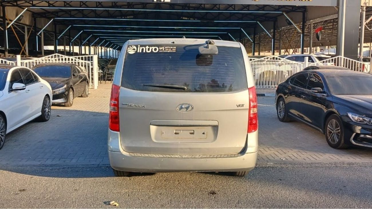 Hyundai H1 Starex