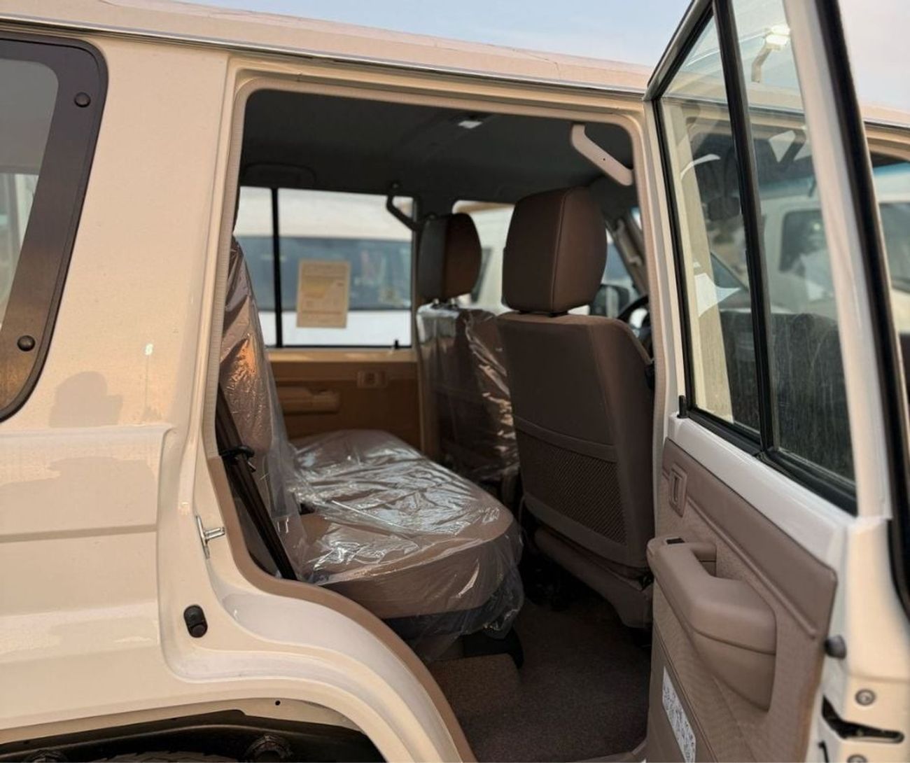 تويوتا لاند كروزر 70 Toyota Land Cruiser 76 - 2.8- Diesel - Manual - 2025