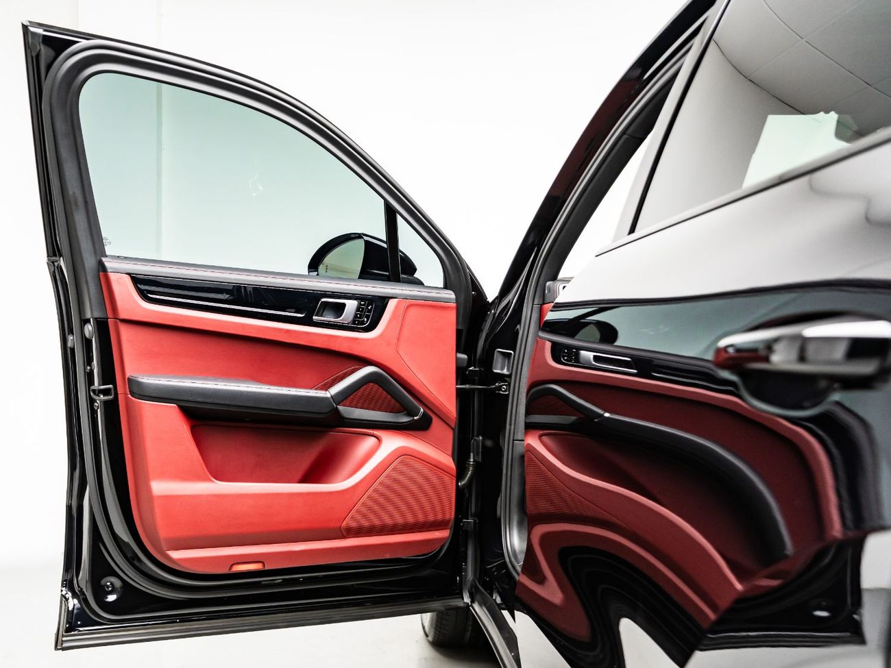 بورش كايان Std 3.0L (340 HP)