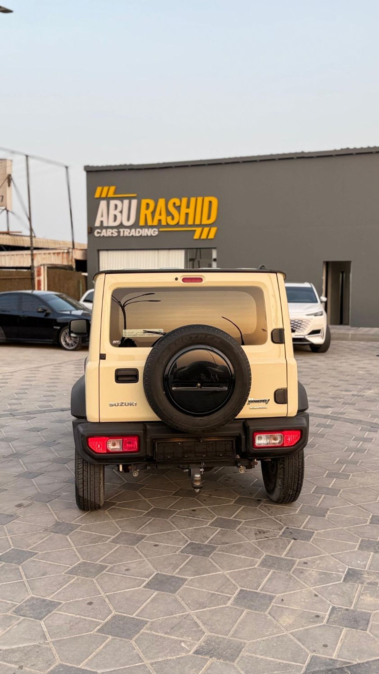 سوزوكي جيمني 1.5L GL (M/T)