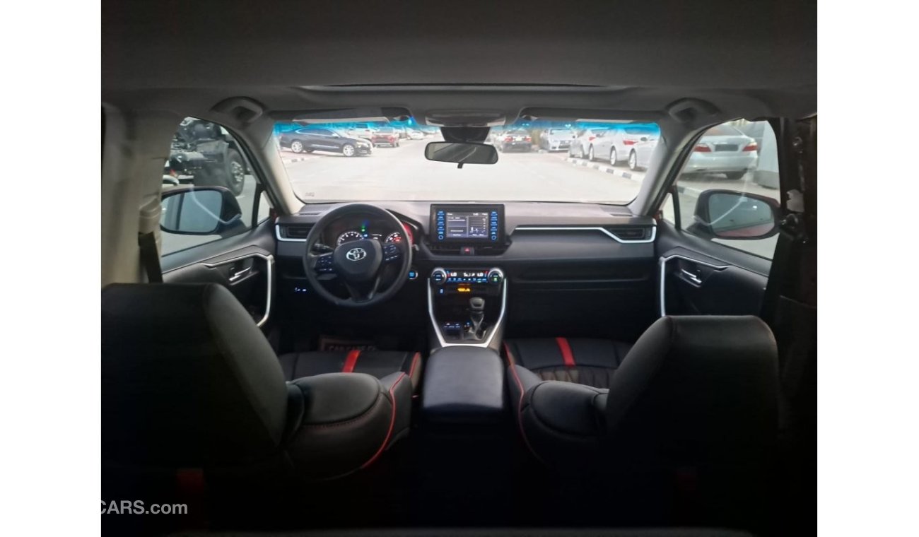 تويوتا راف ٤ TOYOTA RAV4 FULL OPTION