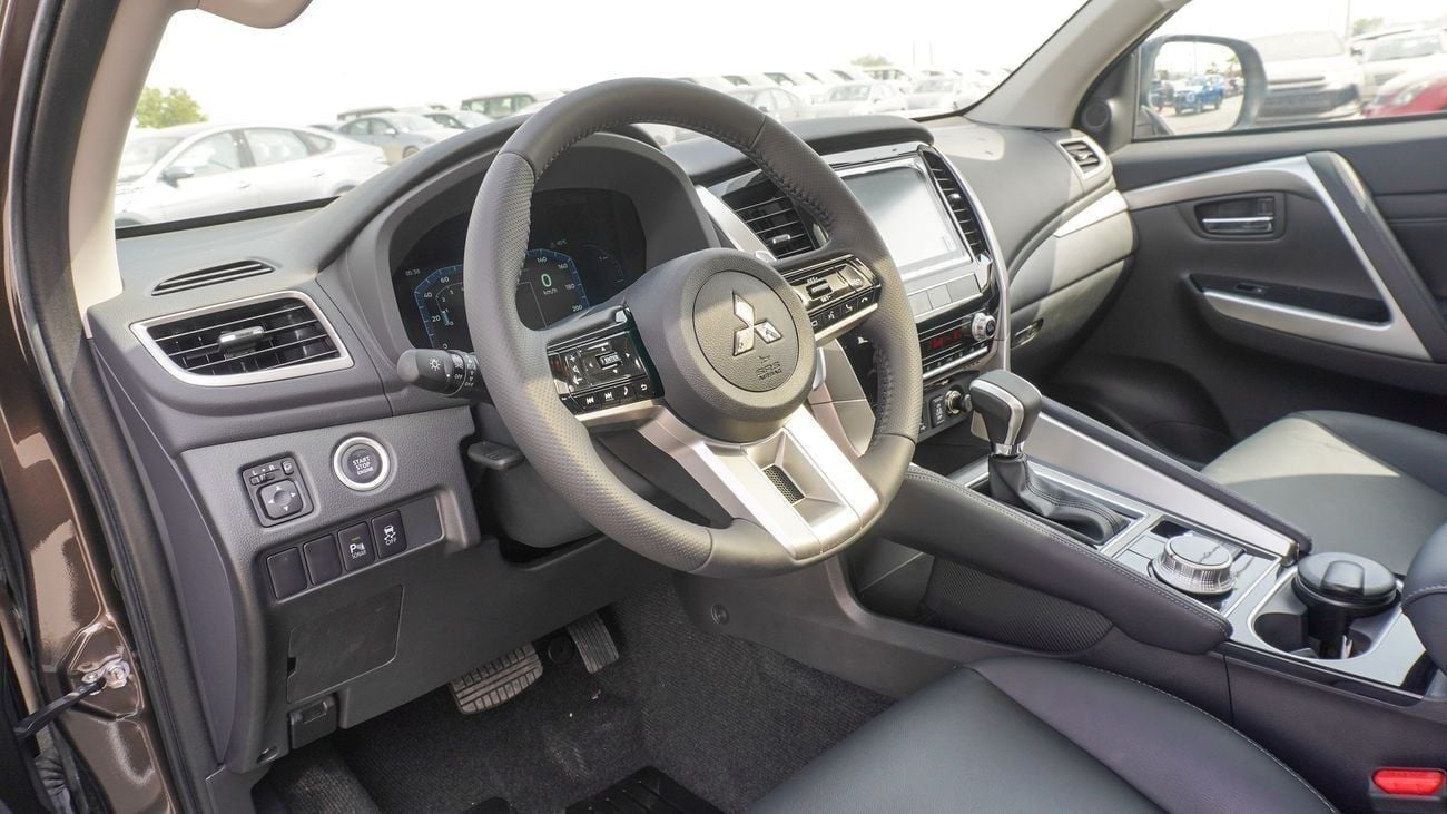 ميتسوبيشي مونتيرو سبورت 3.0L