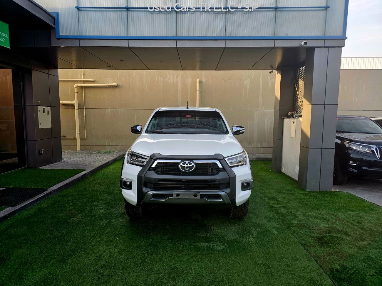 Toyota Hilux PATROL/ AUTO GEAR/ WIDE BODY / AUTO WINDOWS / FULL OPTION