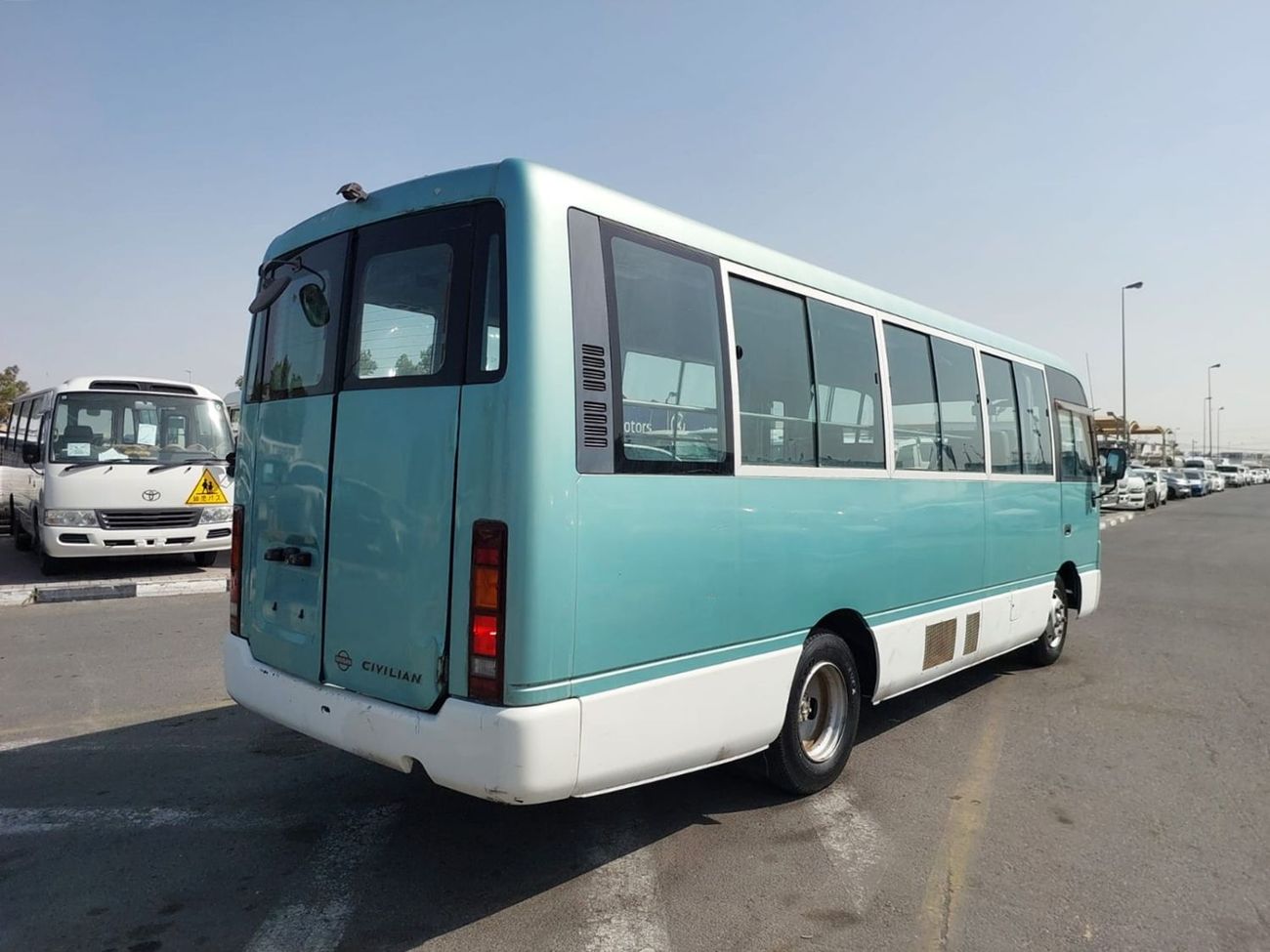 Nissan Civilian (RAMADAN OFFER) NISSAN CIVILIAN BUS RHD 2000 MODEL 4.2 L DIESEL AUTOMATIC(PM01043)