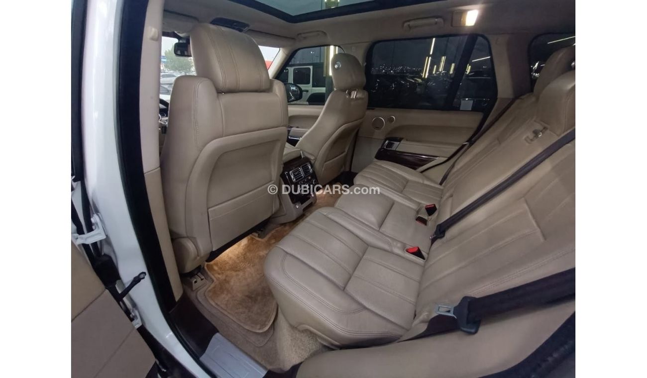 Rover City Rover The car is very good, in perfect condition, looks clean from the inside and outside without any acci