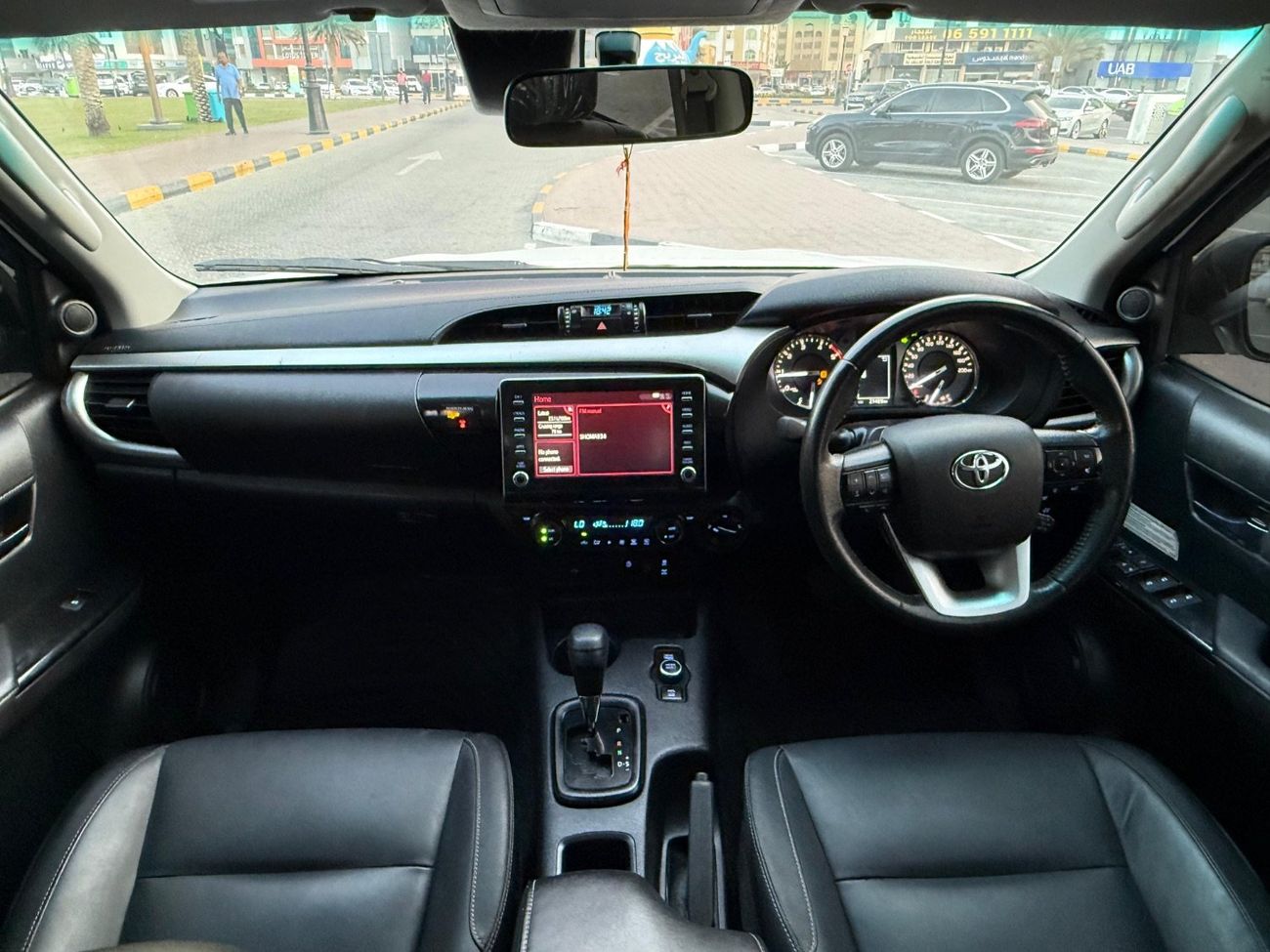 Toyota Hilux SR5 full option 4x4 top of the range export from Australia right hand drive