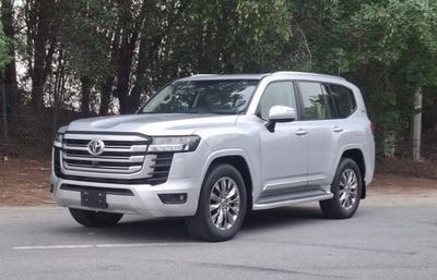 Toyota Land Cruiser 2022 MODEL DIESEL ENGINE GXR Twin Turbo  LC300 V6 Full Option Very Clean And Perfect Condition