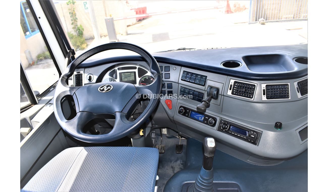 إيفيكو تراكر SAIC-IVECO HONGYAN GENLYON 8.7L C100-380 V6 2016 MODEL HEAVY TRUCK GCC SPECS