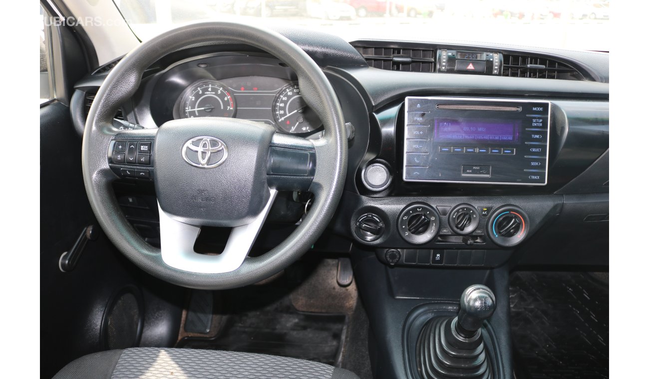 Toyota Hilux GL 4X4 MANUAL GEAR DUAL CABIN PICKUP