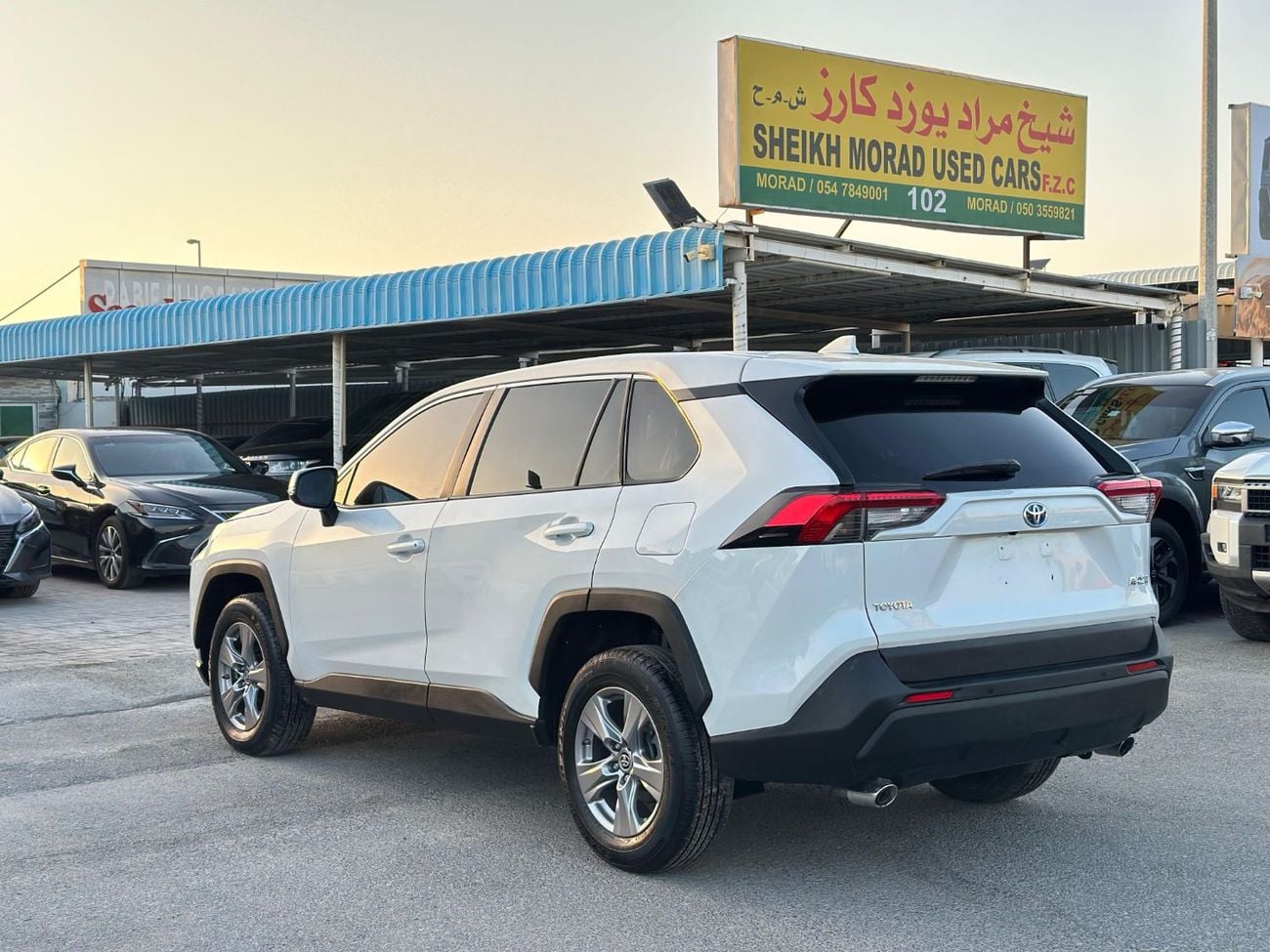Toyota RAV4 LE