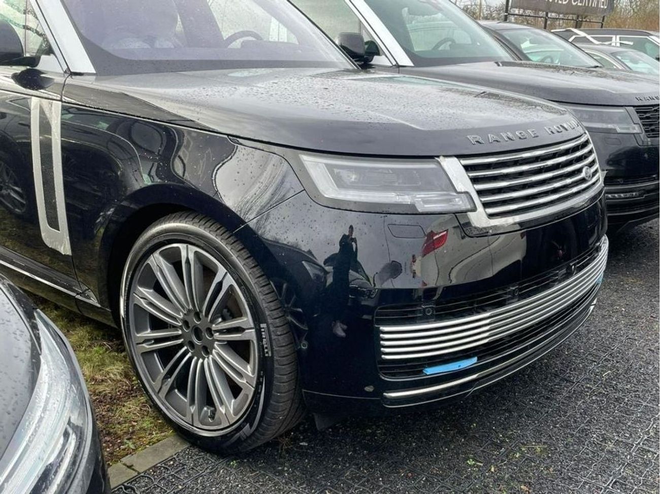 لاند روفر رينج روفر سبورت Range rover SV P 530 First class Signature 2025 (For export only)