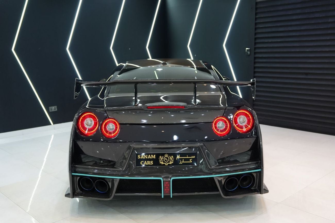 نيسان جي تي ار NISMO 2021 Nissan GT-R Track Edition, Full Carbon Kit, Turquoise Accent, Recaro Sport Seats, Bose Audio!!