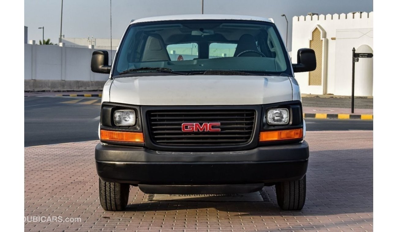 جي أم سي سافانا 2016 | GMC SAVANA 3500 | PASSANGER VAN 6.0L V8 | 15-SEATER | GCC | VERY WELL-MAINTAINED