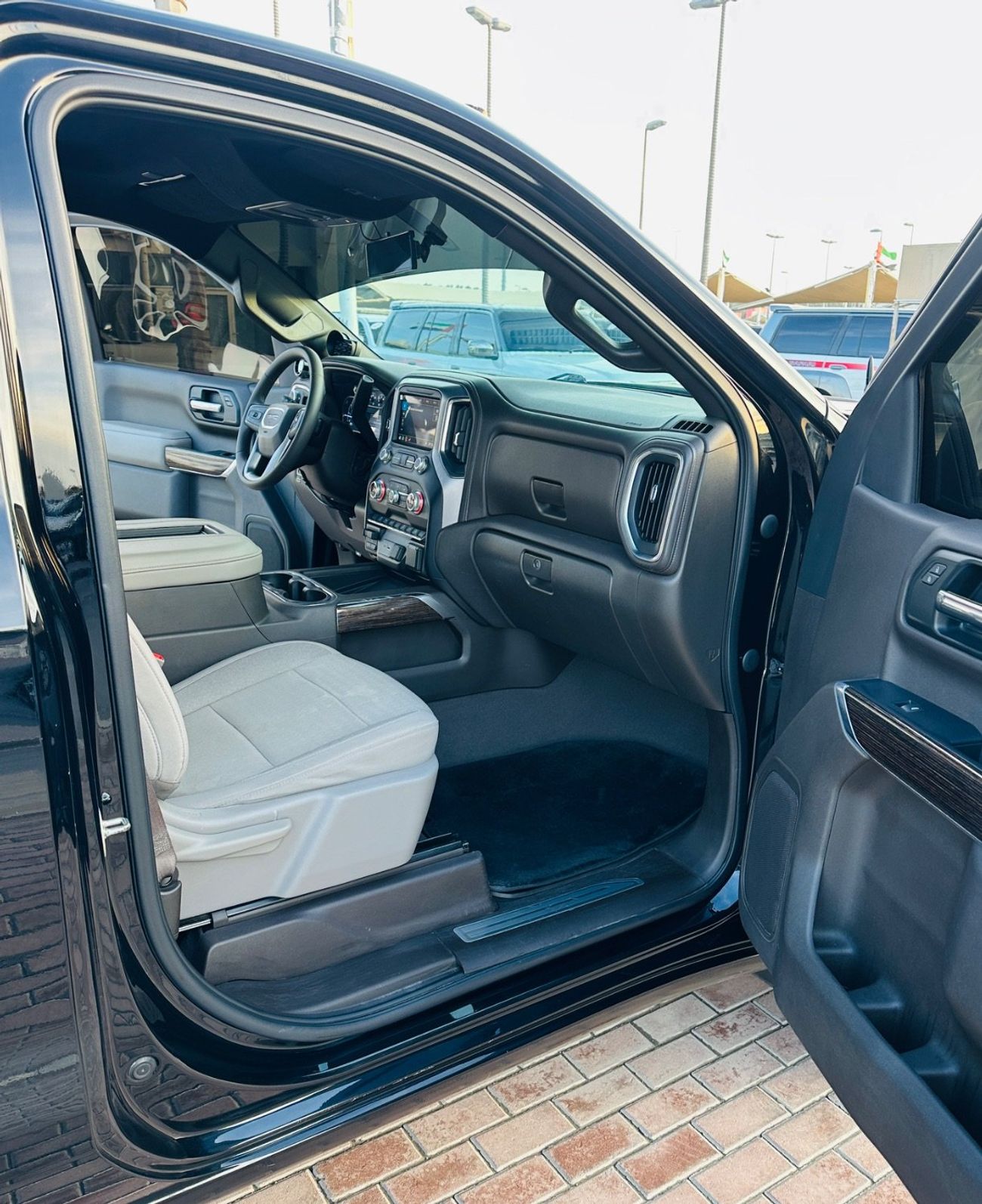 جي أم سي سييرا