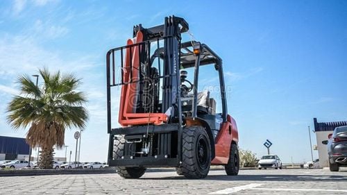 Toyota Fork lift DIESEL 3TON 3STAGE, 3LEVER 4500MM W/ SIDE SHIFT MY24