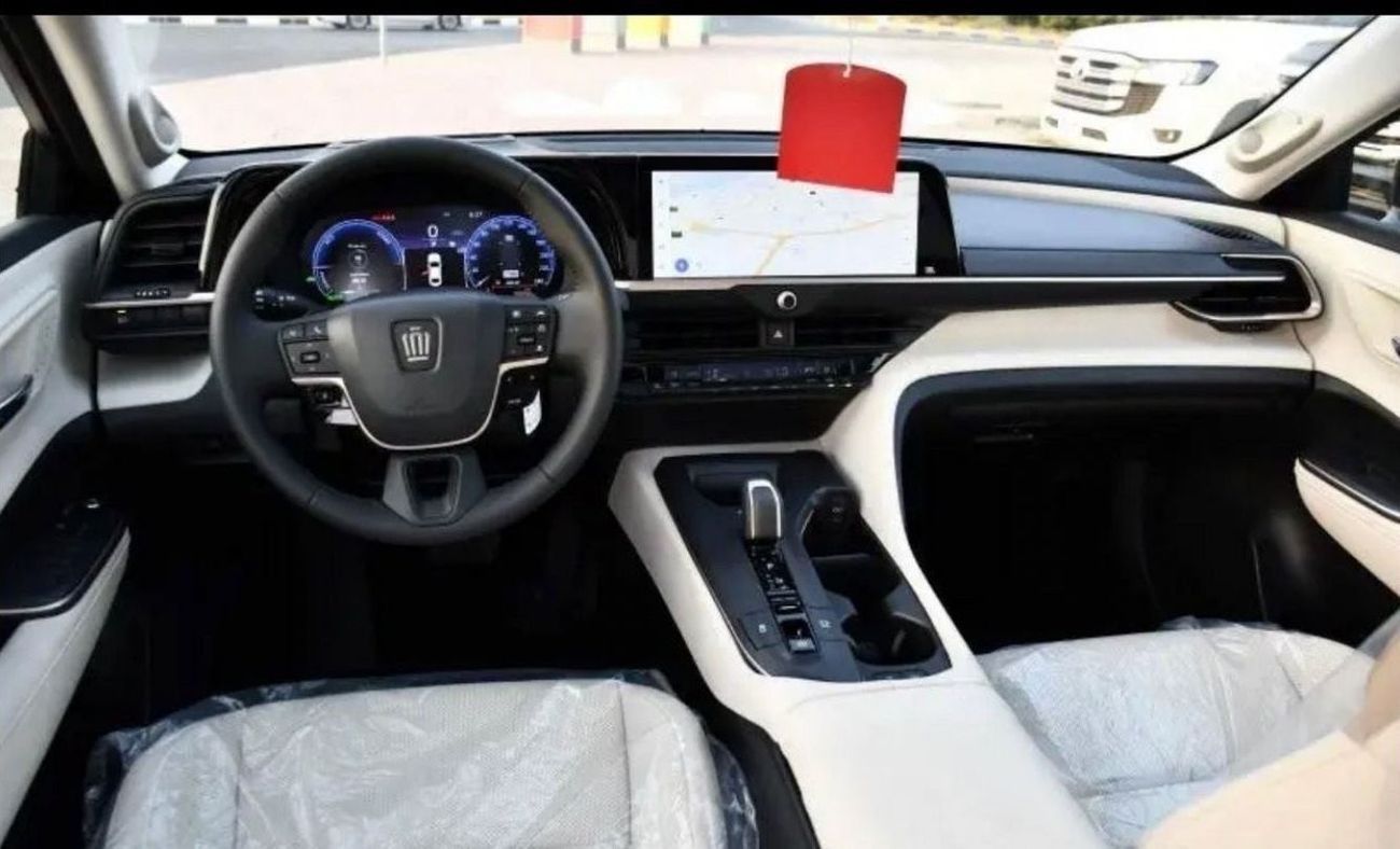 Toyota Crown TOYOTA CROWN 2.5L HYBRID FULL OPTION 2026 GCC FULL OPTION GCC SPECS