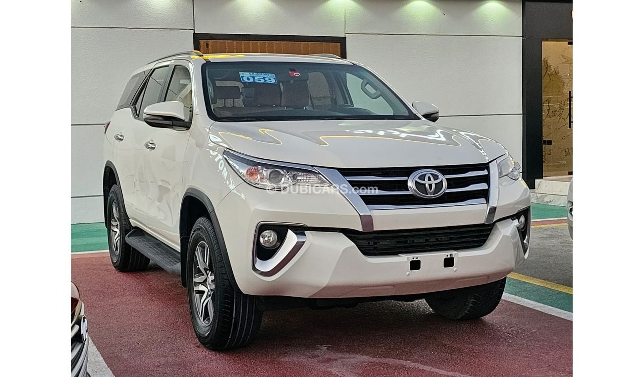 Toyota Fortuner EXR / V4 2.7L / 4WD / 1 YEAR WARANTY / INSURANCE- REGISTERATION (LOT #  8327)