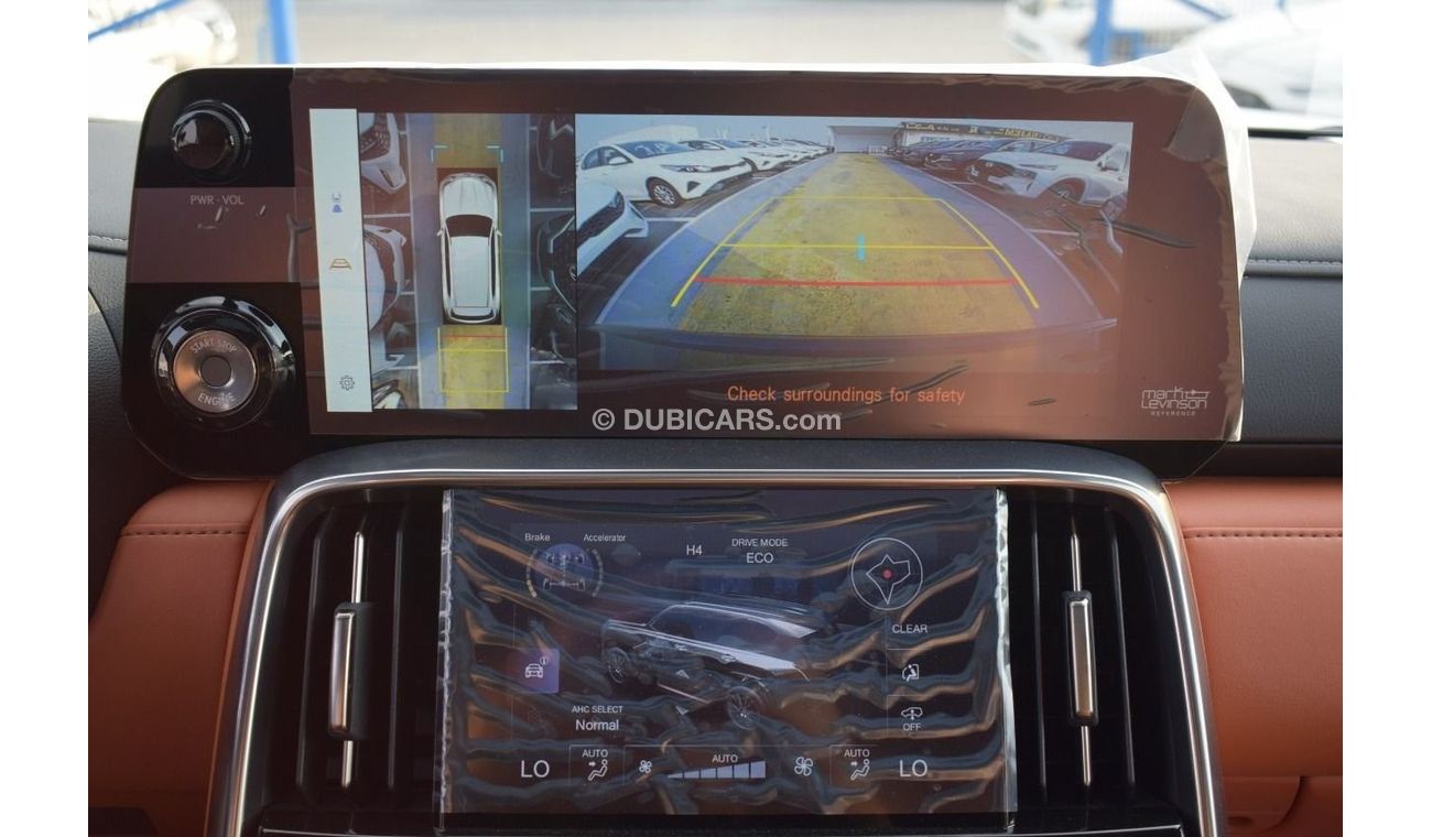 Lexus LX 600 VIP LAUNCH EDITION  w/Black Package LX600 - VIP BLACK EDTION - GREEN COLOR - 2022