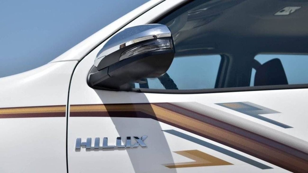 Toyota Hilux 2.7 DC GLX  4X4 PETROL, MANUAL AC, KEY START, MODEL 2024