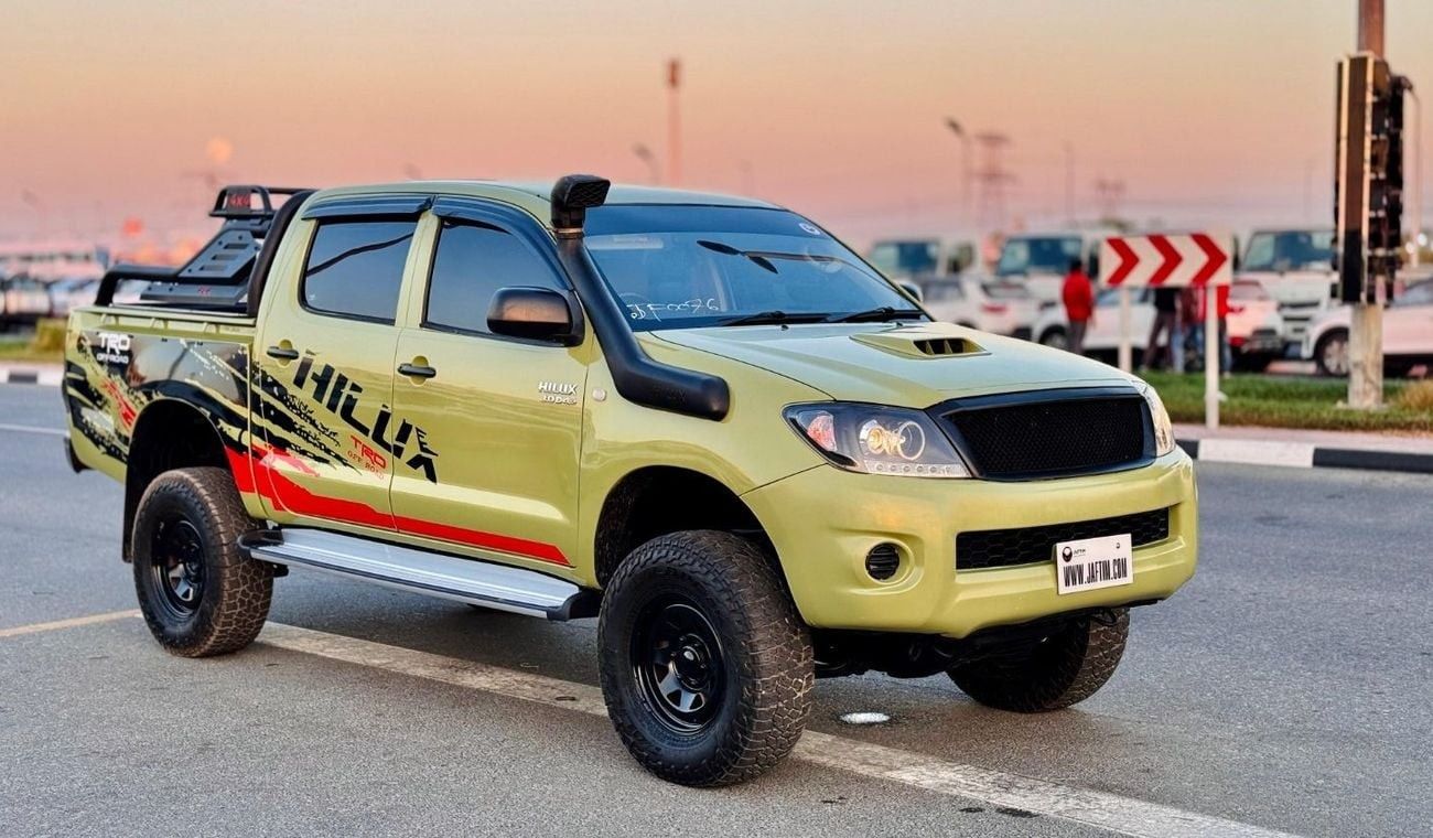 تويوتا هيلوكس PREMIUM CONDITION | RHD | 2011 | MANUAL TRANSMISSION | AIR SNORKEL | REAR VIEW CAMERA