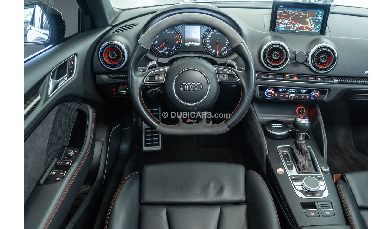 Audi RS3 2016 Audi RS3 / Full-Service History