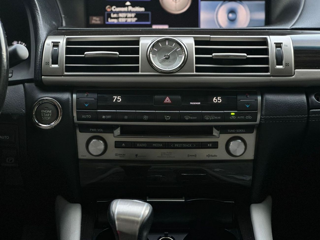 Lexus LS460 Premier SWB