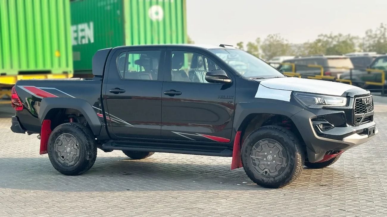 تويوتا هيلوكس Toyota/HILUX P DC 4WD 4.0L GR-SPORT AT