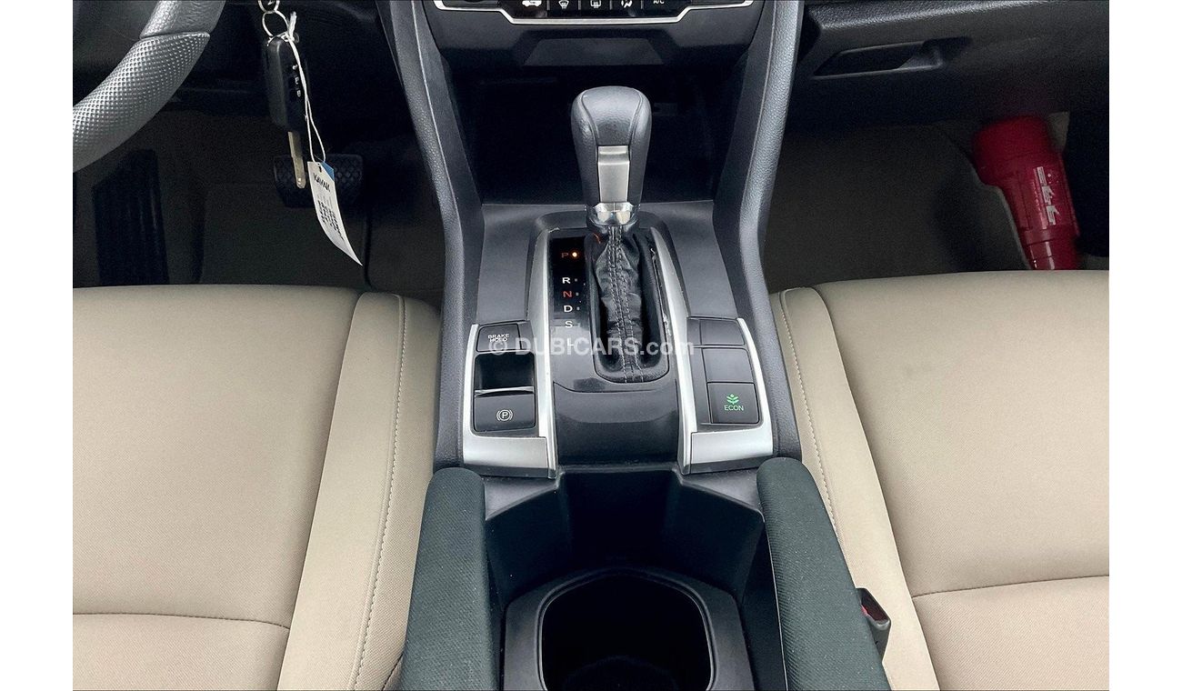 هوندا سيفيك DX | سنة ضمان مجانية | 0 دفعة أولى | سياسة الإعادة بعد 7 أيام