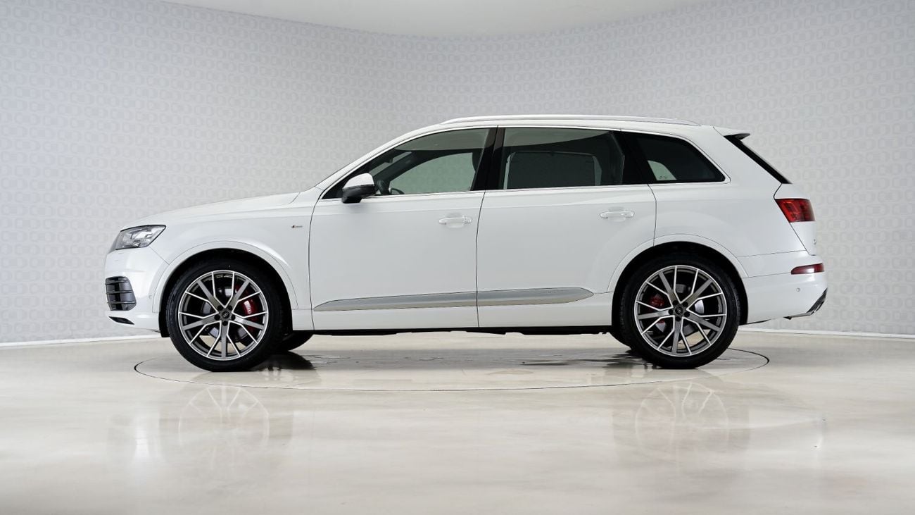 أودي Q7 45 TFSI quattro S-Line 3.0L