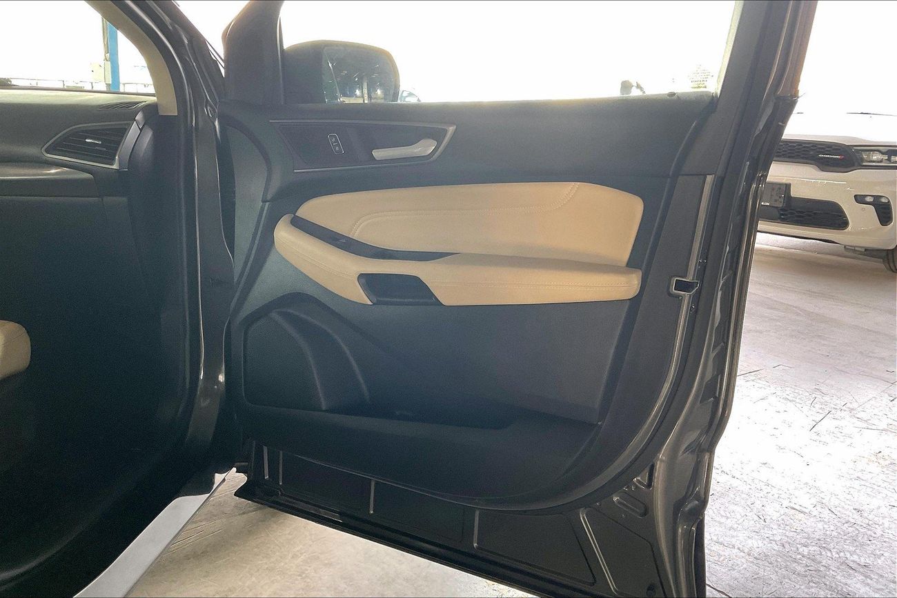 Ford Edge SE | Guaranteed Warranty | 0 Down Payment