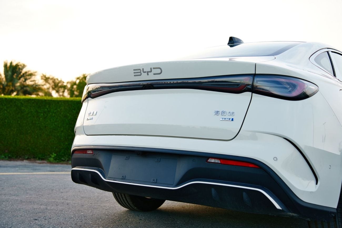 بي واي دي سيل 06 دي إم-آي