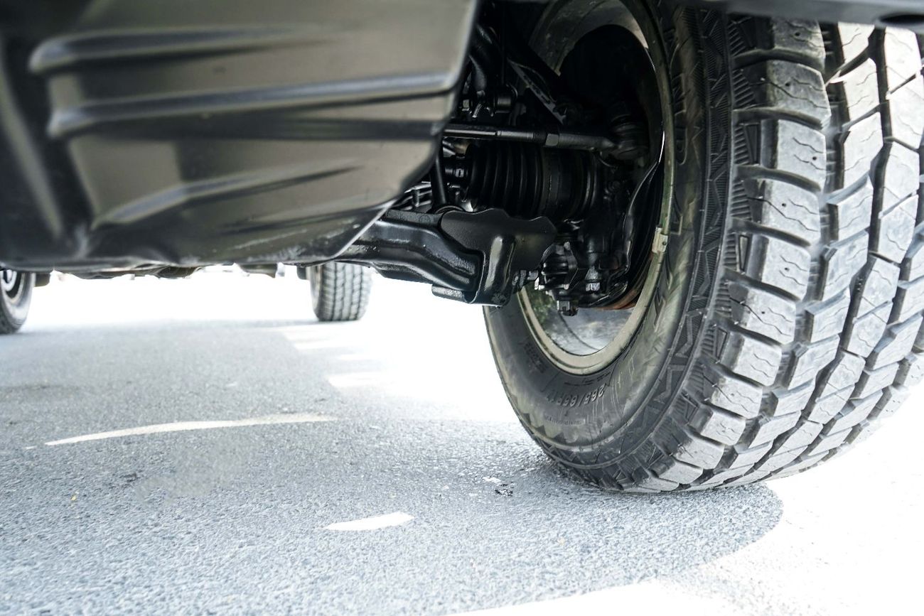 تويوتا هيلوكس The Toyota Hilux is a legendary, tough, and versatile pickup truck known for its reliability and off